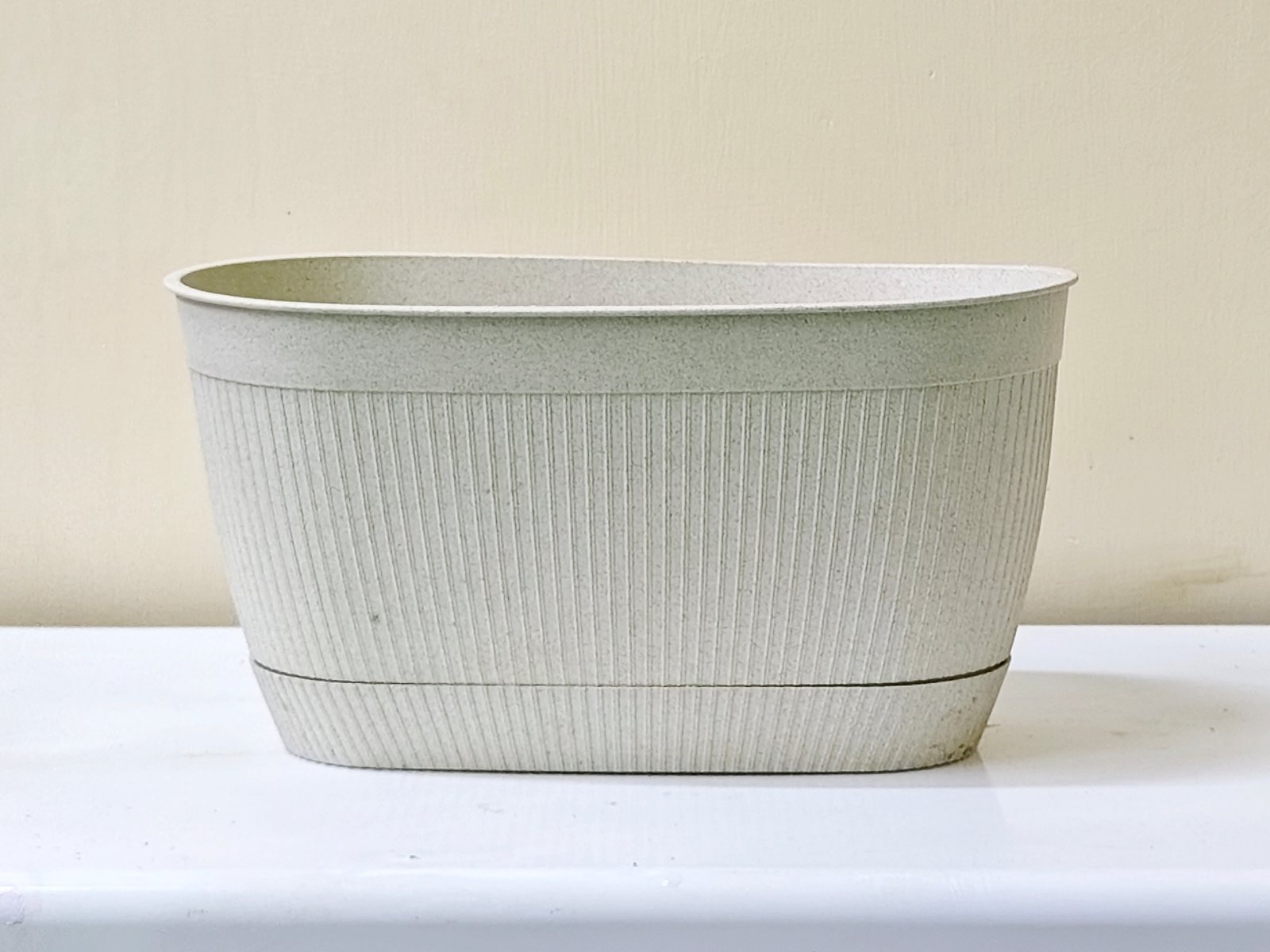 Earth-Friendly Planters Regalia 12 Inch set of 1
