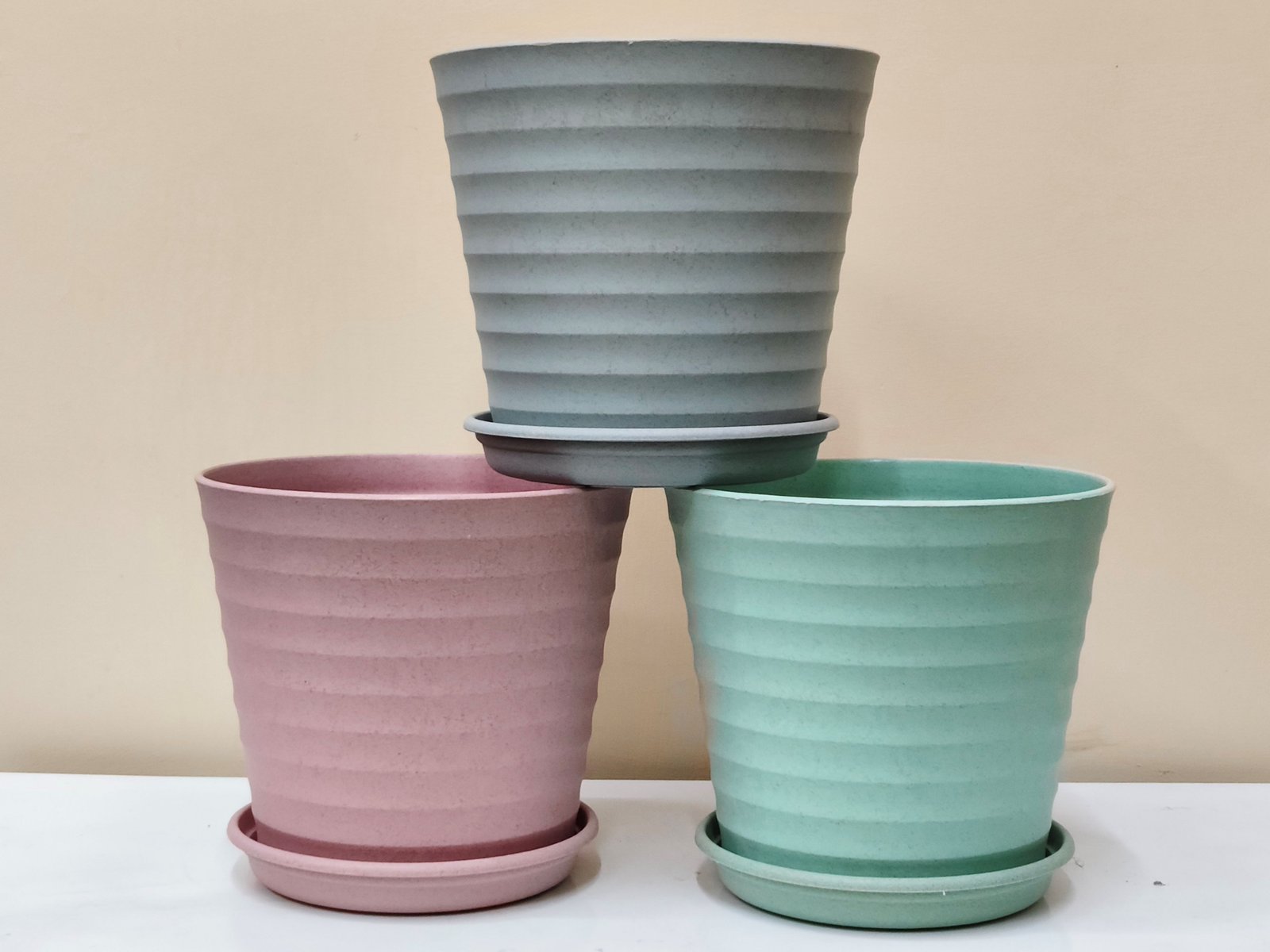 Earth-Friendly Planters Linea 7.5 Inch set of 3