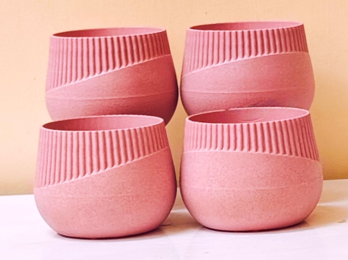 Earth-Friendly Oreo 4 inch small pots Innocent Color